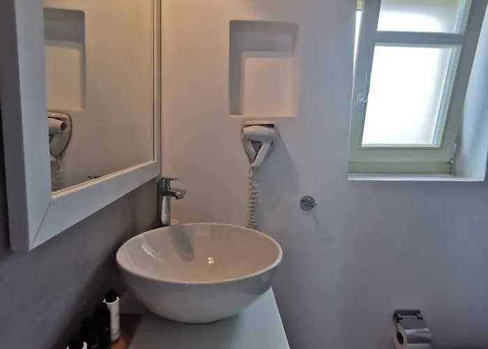 Vorina Ktismata 4* أمورجوس